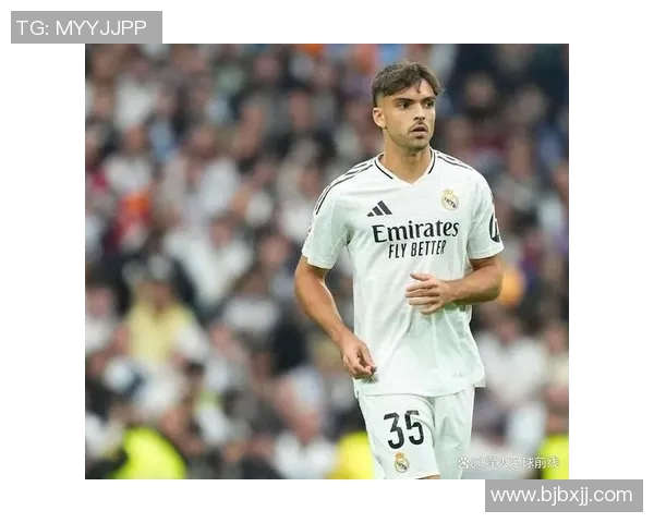 皇马足球后卫球星盘点及其在球队中的关键作用分析